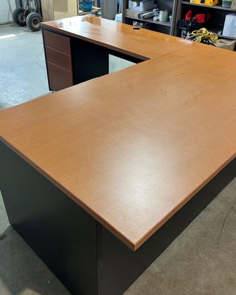 Bureau en L usagé