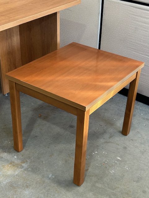Petite table d'appoint