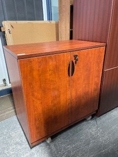 Armoire 2 portes, clé