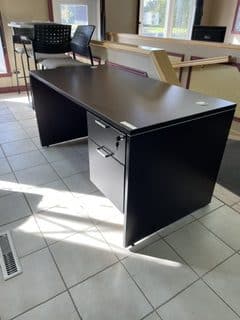 Bureau 30x60 avec tiroirs démo neuf